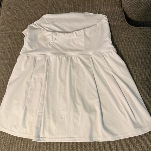 Women's Maternity White A-Line Skirt/Short - Picture 5 of 7